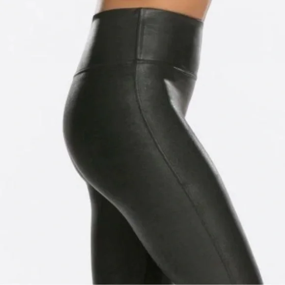 Assets Red Hot Label by SPANX High-Waisted Black Faux Leather Leggings Large - Picture 2 of 12